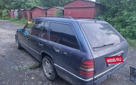 Mercedes-Benz E-Класс, 1995 год, 310 000 рублей, 13 фотография