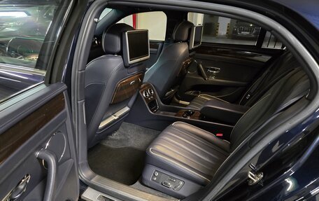 Bentley Flying Spur II, 2013 год, 3 650 000 рублей, 9 фотография