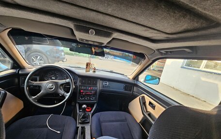 Audi 80, 1994 год, 600 000 рублей, 7 фотография