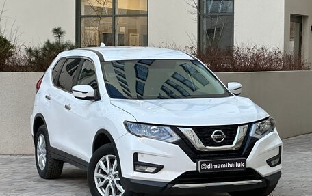 Nissan X-Trail, 2021 год, 2 300 000 рублей, 2 фотография