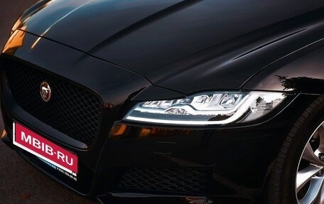 Jaguar XF II, 2018 год, 3 500 000 рублей, 2 фотография