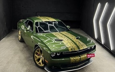 Dodge Challenger III рестайлинг 2, 2018 год, 4 800 000 рублей, 1 фотография