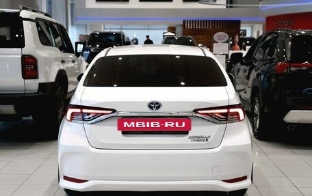 Toyota Corolla, 2024 год, 2 990 000 рублей, 6 фотография