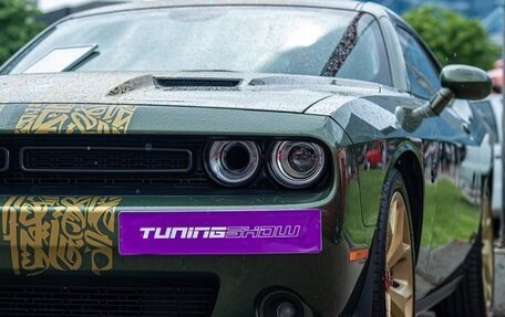 Dodge Challenger III рестайлинг 2, 2018 год, 4 800 000 рублей, 11 фотография