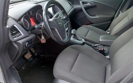 Opel Astra J, 2013 год, 690 000 рублей, 5 фотография