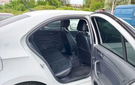 Skoda Rapid I, 2018 год, 850 000 рублей, 8 фотография