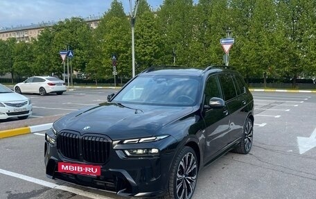 BMW X7, 2023 год, 14 000 000 рублей, 4 фотография