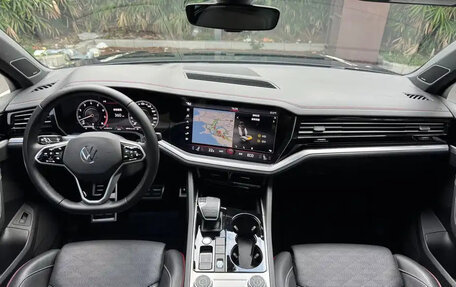 Volkswagen Touareg III, 2022 год, 4 920 013 рублей, 17 фотография