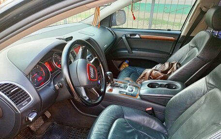 Audi Q7, 2006 год, 1 280 000 рублей, 9 фотография