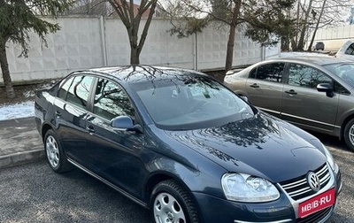 Volkswagen Jetta VI, 2010 год, 690 000 рублей, 1 фотография