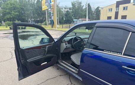 Mercedes-Benz E-Класс, 1995 год, 350 000 рублей, 4 фотография
