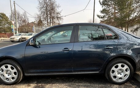 Volkswagen Jetta VI, 2010 год, 690 000 рублей, 5 фотография