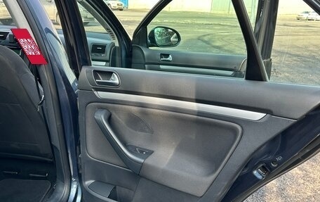 Volkswagen Jetta VI, 2010 год, 690 000 рублей, 22 фотография