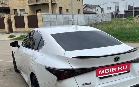 Lexus IS III, 2021 год, 3 150 000 рублей, 2 фотография