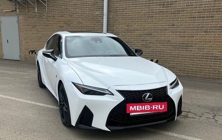 Lexus IS III, 2021 год, 3 150 000 рублей, 3 фотография