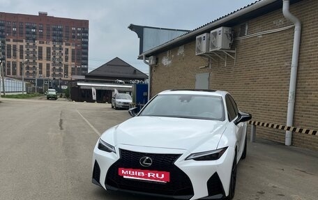Lexus IS III, 2021 год, 3 150 000 рублей, 4 фотография