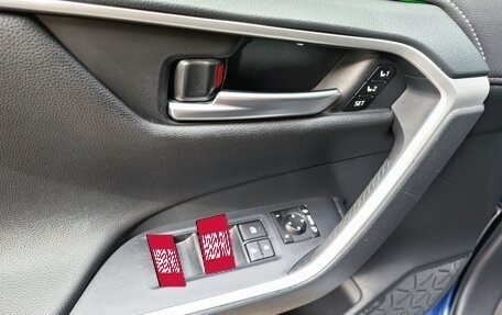 Toyota RAV4, 2020 год, 3 699 000 рублей, 11 фотография