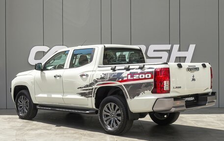 Mitsubishi L200, 2024 год, 4 680 000 рублей, 2 фотография