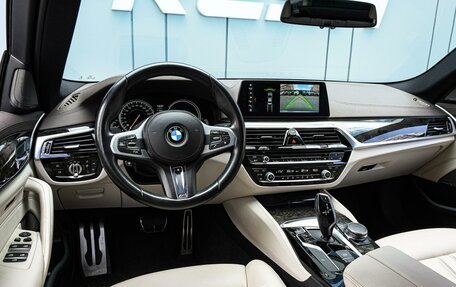 BMW 5 серия, 2017 год, 4 520 000 рублей, 6 фотография
