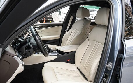 BMW 5 серия, 2017 год, 4 520 000 рублей, 10 фотография