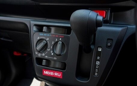 Daihatsu Mira e:S II, 2017 год, 760 000 рублей, 13 фотография