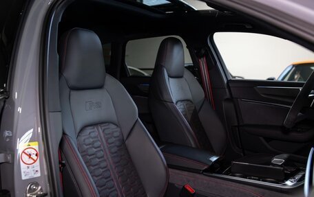 Audi RS 6, 2025 год, 22 590 000 рублей, 19 фотография
