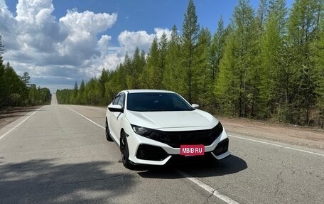 Honda Civic IX, 2018 год, 1 800 000 рублей, 2 фотография