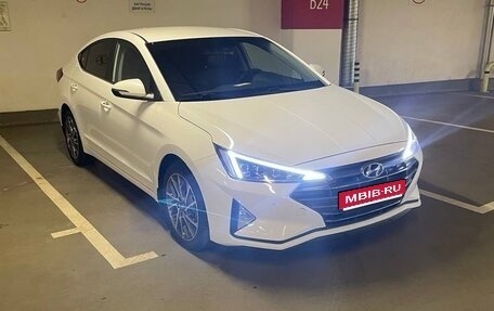Hyundai Elantra VI рестайлинг, 2020 год, 2 000 000 рублей, 1 фотография
