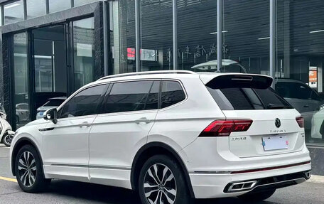 Volkswagen Tiguan II, 2022 год, 2 380 013 рублей, 4 фотография