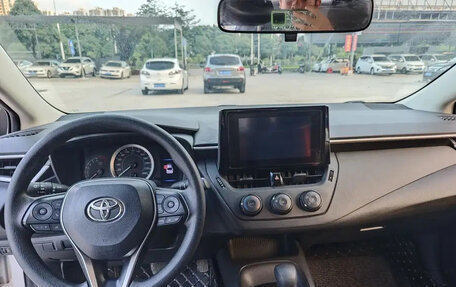 Toyota Corolla, 2021 год, 1 200 111 рублей, 8 фотография