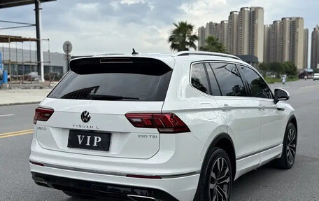 Volkswagen Tiguan II, 2021 год, 1 870 013 рублей, 8 фотография
