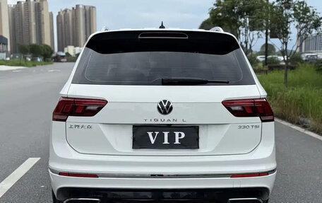 Volkswagen Tiguan II, 2021 год, 1 870 013 рублей, 6 фотография