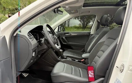 Volkswagen Tiguan II, 2021 год, 1 870 013 рублей, 11 фотография