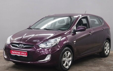 Hyundai Solaris II рестайлинг, 2012 год, 750 000 рублей, 1 фотография