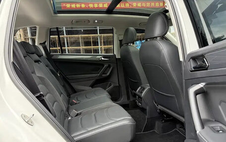 Volkswagen Tiguan II, 2021 год, 1 870 013 рублей, 18 фотография