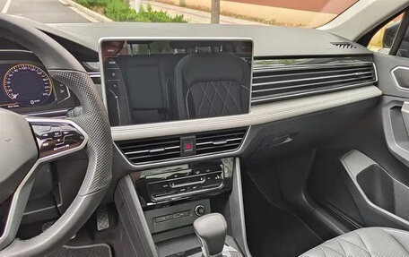 Volkswagen Tiguan II, 2022 год, 1 920 013 рублей, 11 фотография