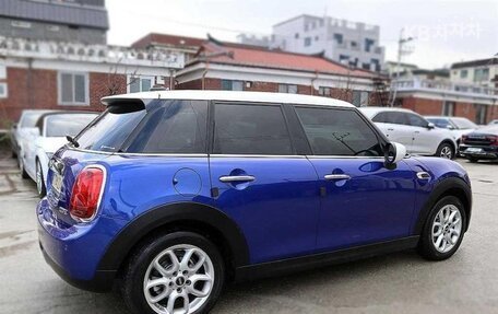 MINI Hatch, 2021 год, 1 625 010 рублей, 4 фотография