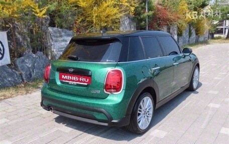 MINI Hatch, 2022 год, 1 865 010 рублей, 3 фотография