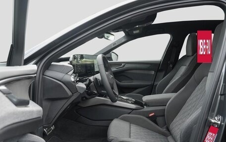 Audi A6, 2025 год, 11 800 000 рублей, 15 фотография