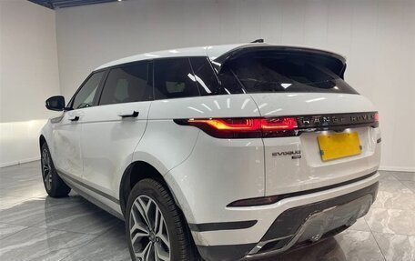 Land Rover Range Rover Evoque II, 2022 год, 2 850 000 рублей, 6 фотография