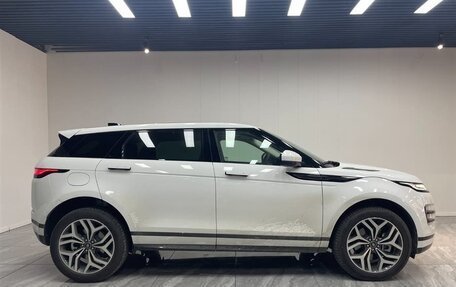 Land Rover Range Rover Evoque II, 2022 год, 2 850 000 рублей, 4 фотография