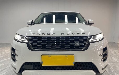 Land Rover Range Rover Evoque II, 2022 год, 2 850 000 рублей, 2 фотография