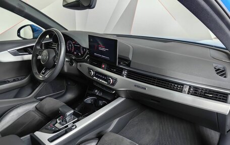 Audi A4, 2021 год, 4 050 000 рублей, 9 фотография