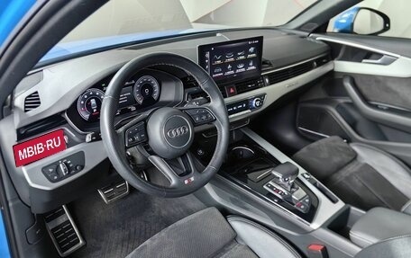 Audi A4, 2021 год, 4 050 000 рублей, 14 фотография
