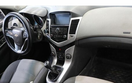 Chevrolet Cruze II, 2009 год, 445 000 рублей, 5 фотография