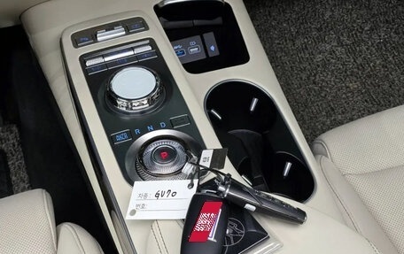 Genesis GV70, 2022 год, 3 569 123 рублей, 9 фотография