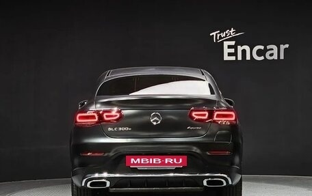 Mercedes-Benz GLC, 2022 год, 3 500 000 рублей, 4 фотография