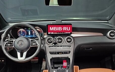 Mercedes-Benz GLC, 2022 год, 3 500 000 рублей, 7 фотография