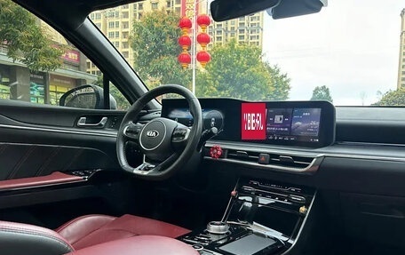KIA K5, 2022 год, 2 000 000 рублей, 15 фотография