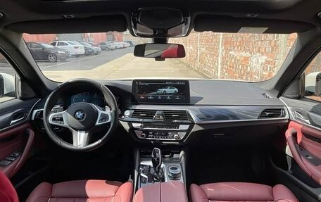 BMW 5 серия, 2021 год, 3 800 006 рублей, 6 фотография
